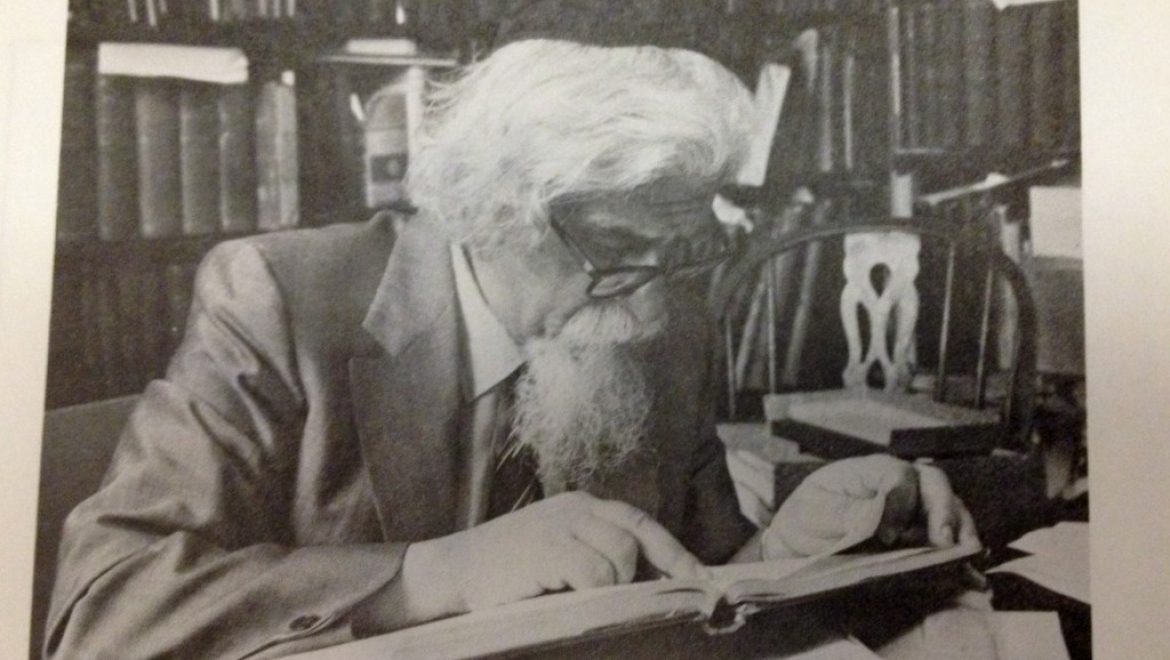 Rabbi Abraham Joshua Heschel Quotes on Shabbat Candles