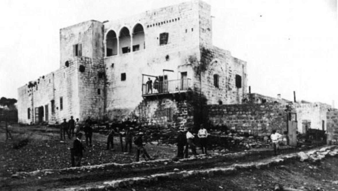 Underground Headquarters in Pre-State Israel